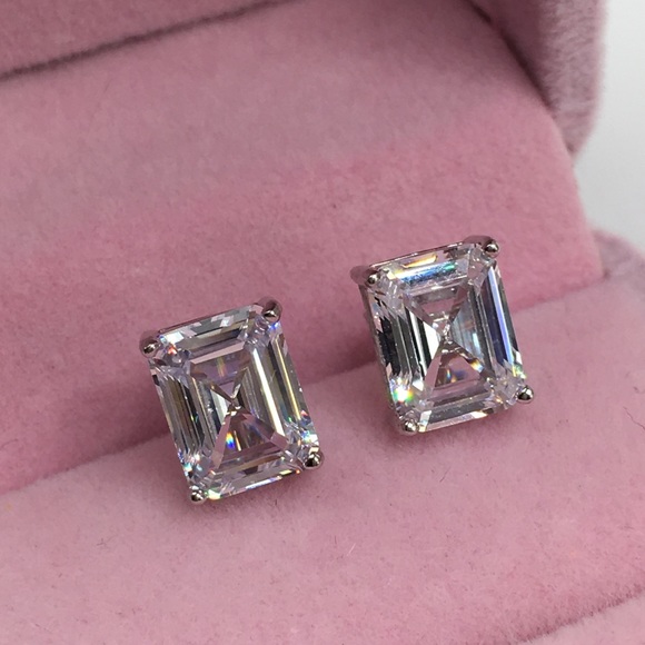 14k white gold emerald diamond 5 ct earrings - Picture 3 of 8